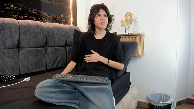 Diamond twink online show from 03.20.26