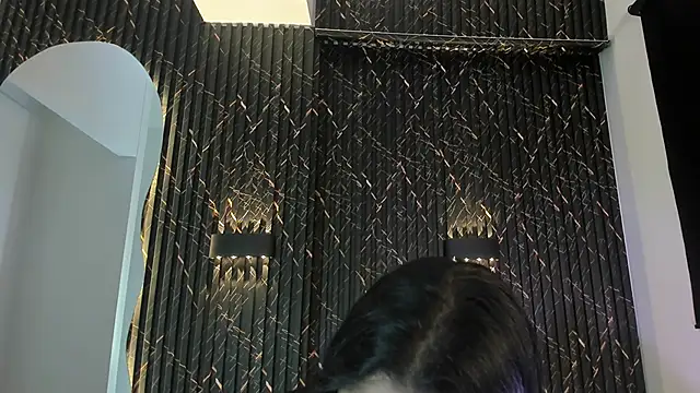 Snapshot of ZOETTAYLOR chatting on 10.22.25 ZOETTAYLOR online show from 10.22.25