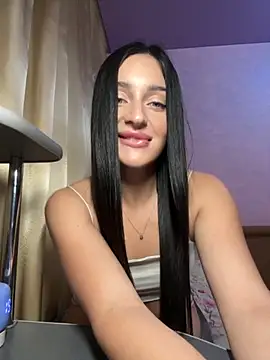 Snapshot of Soft_Pleasure chatting on 10.31.25 Soft Pleasure online show from 10.31.25