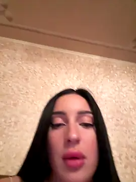 Snapshot of Soft_Pleasure chatting on 11.06.25 Soft Pleasure online show from 11.06.25