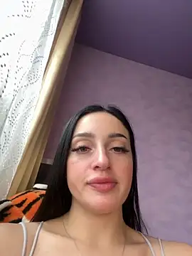 Snapshot of Soft_Pleasure chatting on 11.20.25 Soft Pleasure online show from 11.20.25