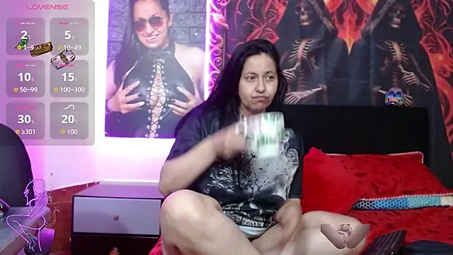 Snapshot of holydeath_1 chatting on 07.27.26 holydeath 1 online show from 07.27.26