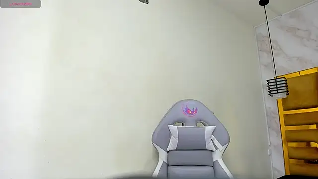 Luciifeer  online show from 10.24.25