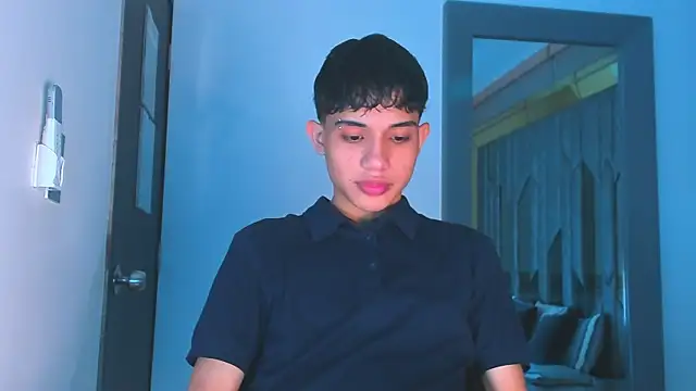 Sebax Young online show from 12.21.25