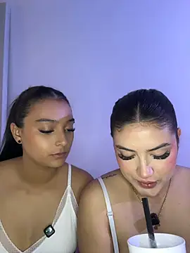 nicolexxaleja online show from 05.08.26