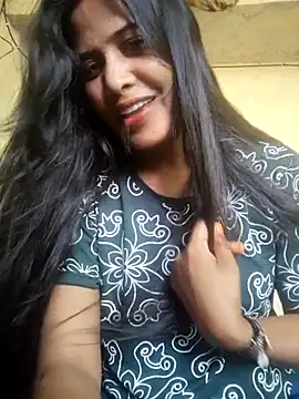 Snapshot of cute_radhikaa chatting on 05.10.26 cute radhikaa online show from 05.10.26