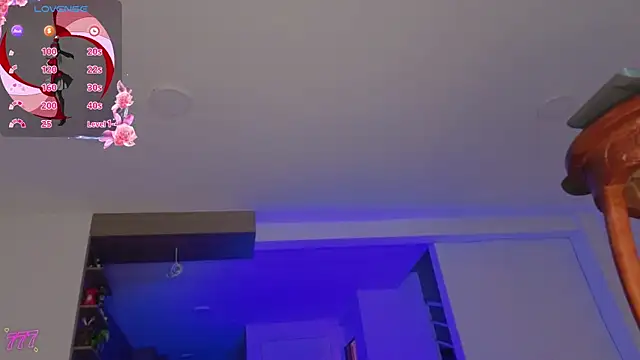 Chloe cooperr online show from 05.11.26