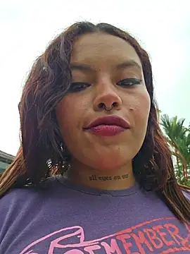 Snapshot of Yessica_Lopezz chatting on 06.27.26 Yessica Lopezz online show from 06.27.26