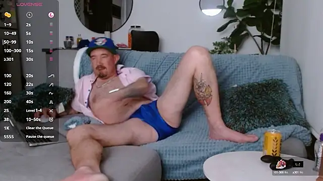 Snapshot of alloallo420 chatting on 10.03.25 alloallo420 online show from 10.03.25