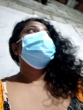 Snapshot of boosypussy chatting on 02.25.26 boosypussy online show from 02.25.26