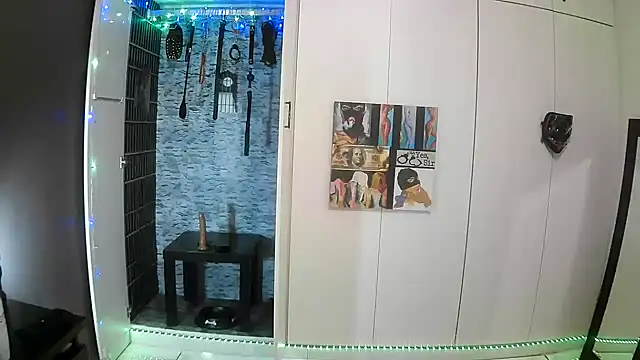 Snapshot of BaDSubMiss chatting on 01.16.26 BaDSubMiss online show from 01.16.26