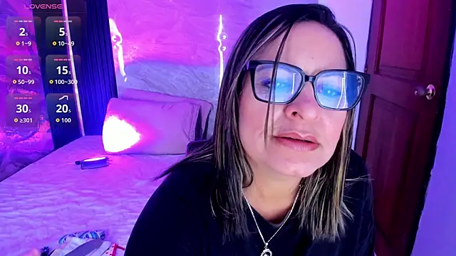 Agatha Pleasure online show from 02.27.26