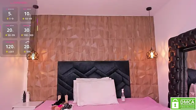 Gia Scott online show from 11.18.25