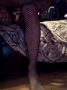 Crossedsissy online show from 04.28.26