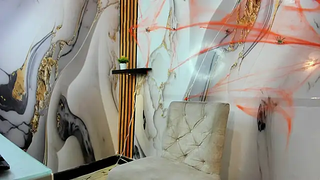 Snapshot of StraightBoy_Nick chatting on 11.06.25 StraightBoy Nick online show from 11.06.25