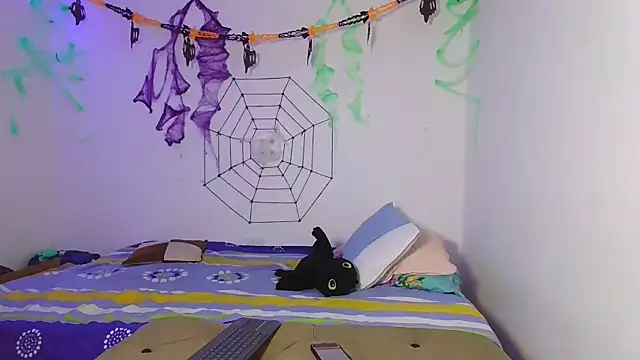 Snapshot of Naughty_Nights_Live chatting on 10.30.25 Naughty Nights Live online show from 10.30.25