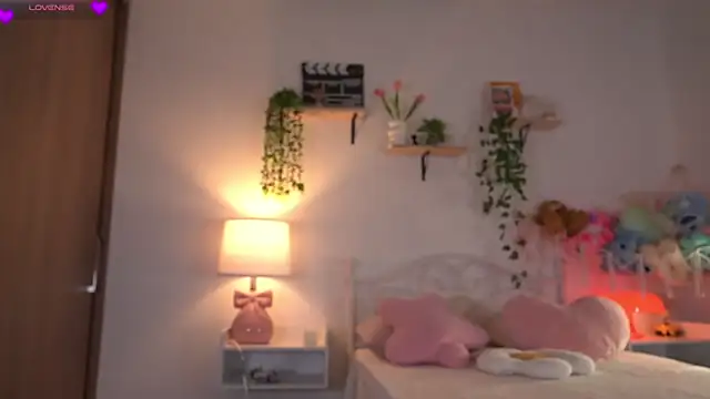 violeth     online show from 05.11.26