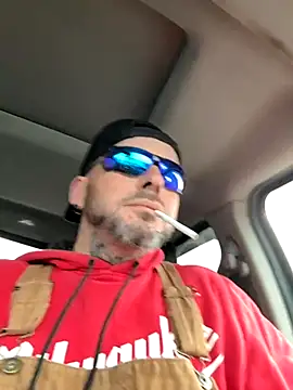 Snapshot of ontarioman401 chatting on 11.21.25 ontarioman401 online show from 11.21.25