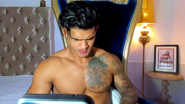 Snapshot of antonio__444 chatting on 11.15.25 antonio 444 online show from 11.15.25