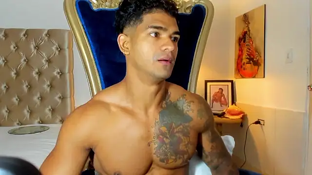 Snapshot of antonio__444 chatting on 01.11.26 antonio 444 online show from 01.11.26