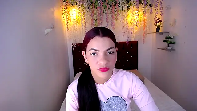 Snapshot of wild_couple_sex_69 chatting on 05.25.26 wild couple sex 69 online show from 05.25.26