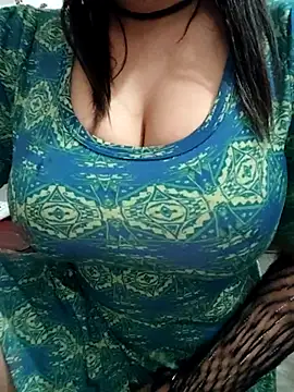 Snapshot of hot_grieal1 chatting on 10.21.25 hot grieal1 online show from 10.21.25