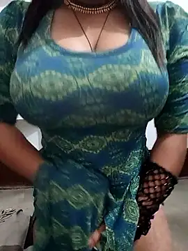 Snapshot of hot_grieal1 chatting on 11.17.25 hot grieal1 online show from 11.17.25