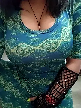 Snapshot of hot_grieal1 chatting on 12.16.25 hot grieal1 online show from 12.16.25