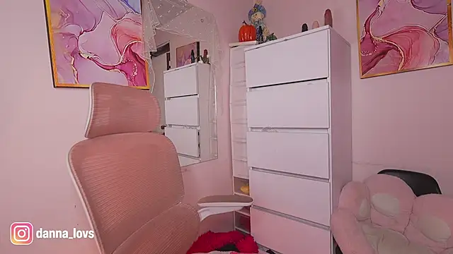 Snapshot of Dannaa_Lovs chatting on 10.24.25 Dannaa Lovs online show from 10.24.25