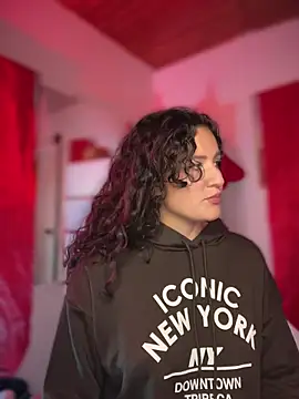 Snapshot of Dannaa_Lovs chatting on 12.14.25 Dannaa Lovs online show from 12.14.25