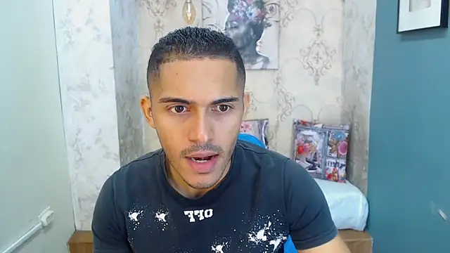 Derek Storm  online show from 11.12.25