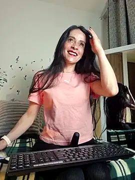 Snapshot of Sophia_k_Rk chatting on 12.04.25 Sophia k Rk online show from 12.04.25