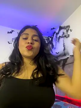 EmilyNoir1 online show from 10.25.25