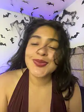 EmilyNoir1 online show from 10.29.25