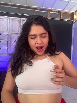 EmilyNoir1 online show from 05.06.26