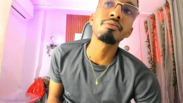 Darwin mayo online show from 10.28.25