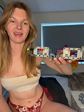 Lilly-Luscious online show from 05.13.26