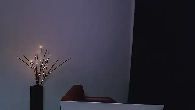 Snapshot of Lia_noo_regrets chatting on 12.22.25 Lia noo regrets online show from 12.22.25