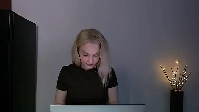 Lia noo regrets online show from 05.30.26