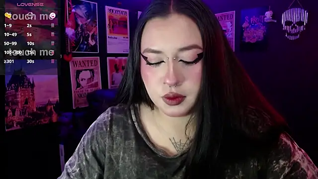 Snapshot of Ravendark_ chatting on 02.20.26 Ravendark online show from 02.20.26