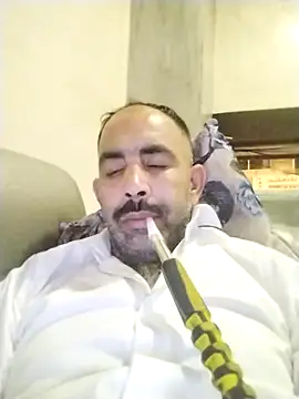 Snapshot of salimbasha chatting on 10.16.25 salimbasha online show from 10.16.25