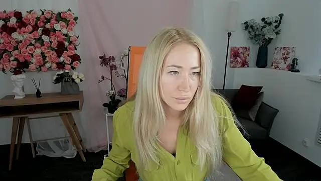 AstraMonroe online show from 04.01.26