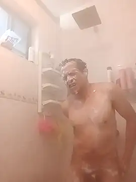 GIOLOKOARRE online show from 09.12.25