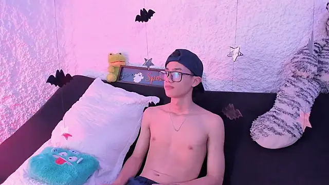 thiago kinghot online show from 10.07.25