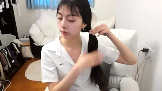 Snapshot of xuannv0000 chatting on 09.25.25 xuannv0000 online show from 09.25.25