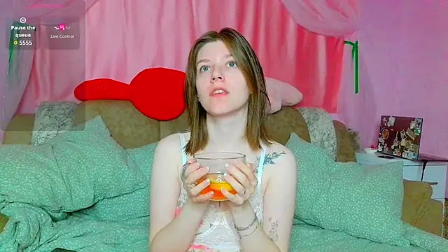 Marinaxmonroe online show from 05.03.26