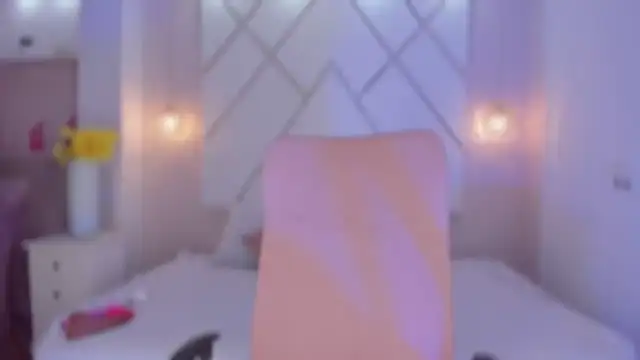 isabellashine online show from 11.26.25