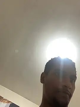 Snapshot of DiamanteNegro- chatting on 02.01.26 DiamanteNegro- online show from 02.01.26