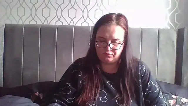 Curvy OliviaXX online show from 04.03.26