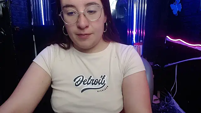 Snapshot of mia_778 chatting on 03.16.26 mia 778 online show from 03.16.26